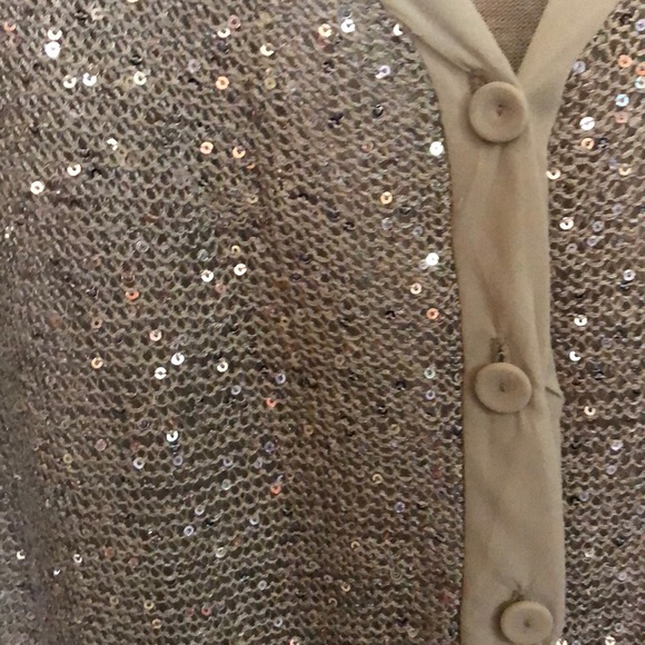 Sweater - Picture 2 of 2